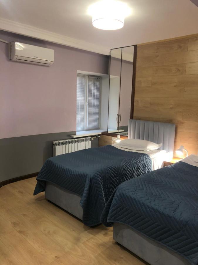 Samal-2 Hotel Ałma Ata Zewnętrze zdjęcie