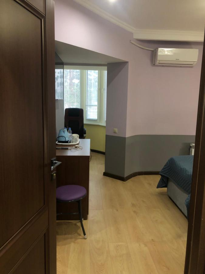 Samal-2 Hotel Ałma Ata Zewnętrze zdjęcie