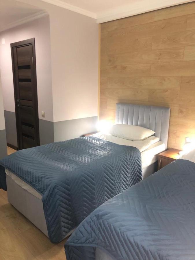 Samal-2 Hotel Ałma Ata Zewnętrze zdjęcie