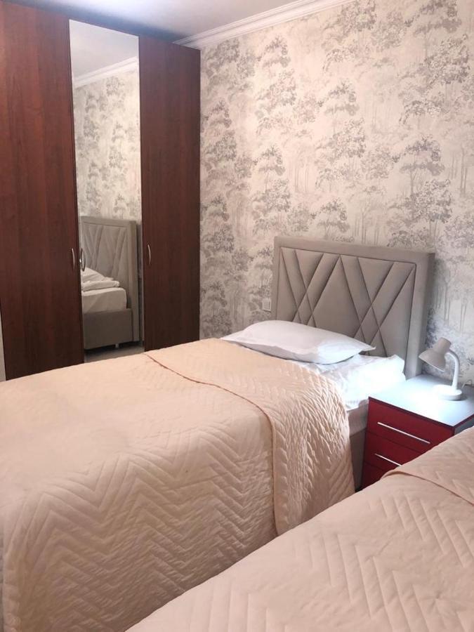 Samal-2 Hotel Ałma Ata Zewnętrze zdjęcie