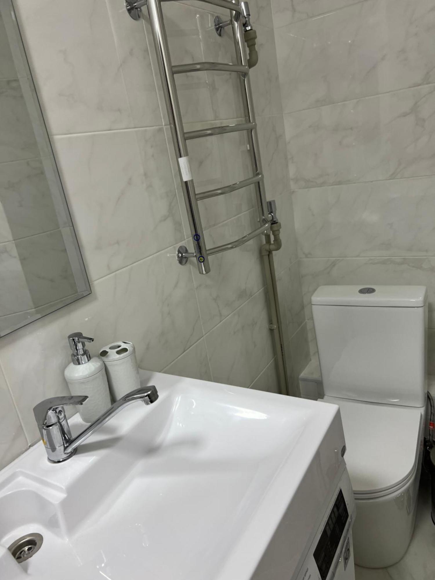 Samal-2 Hotel Ałma Ata Zewnętrze zdjęcie