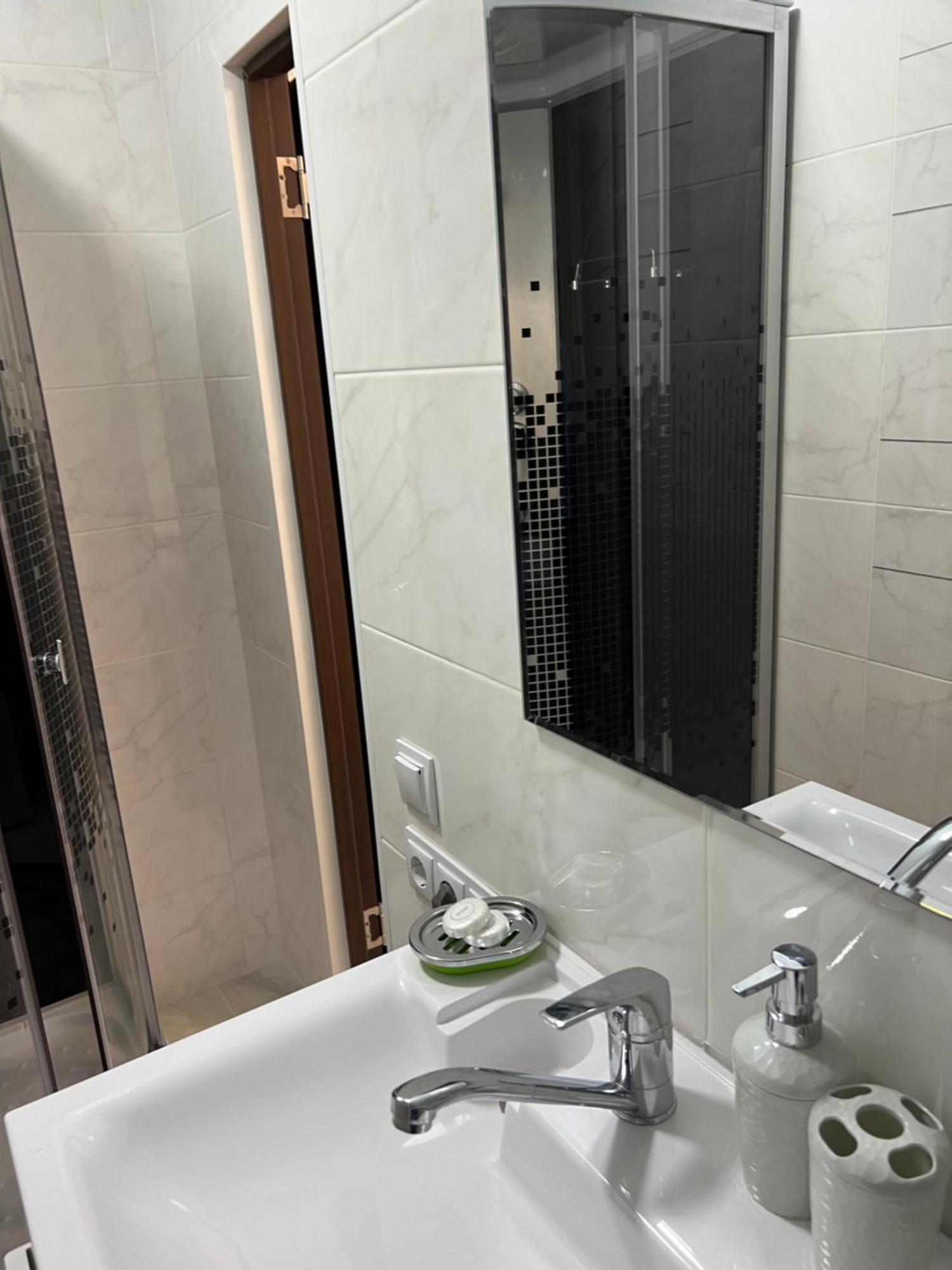 Samal-2 Hotel Ałma Ata Zewnętrze zdjęcie
